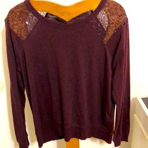 Soft thin pull over size medium